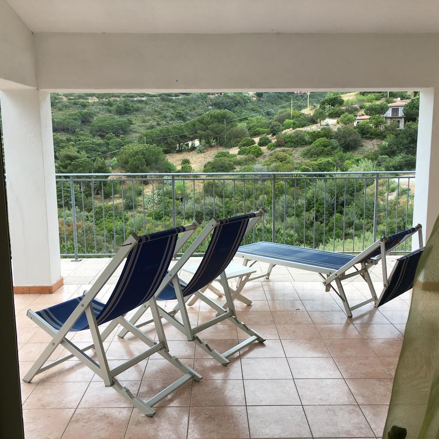 Mandel Club Lejlighedshotel Capoliveri  Eksteriør billede
